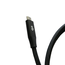 1m (3.3 ft) USB 4.0 40 Gbps braided cable